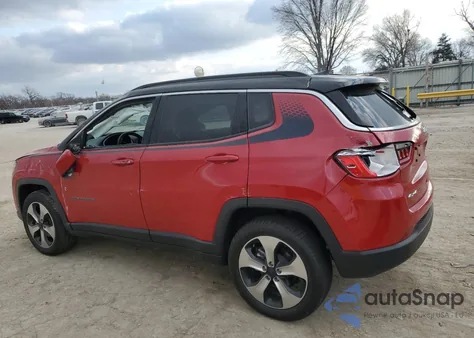 2018 Jeep Compass Latitude z USA, uszkodzony, nr VIN 3C4NJDBB6JT316421